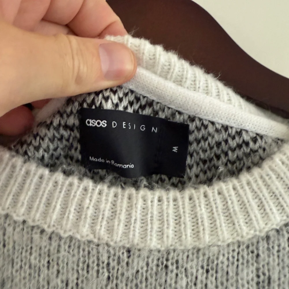 ASOS Black and Gray Floral Crewneck Sweater - Picture 2 of 3